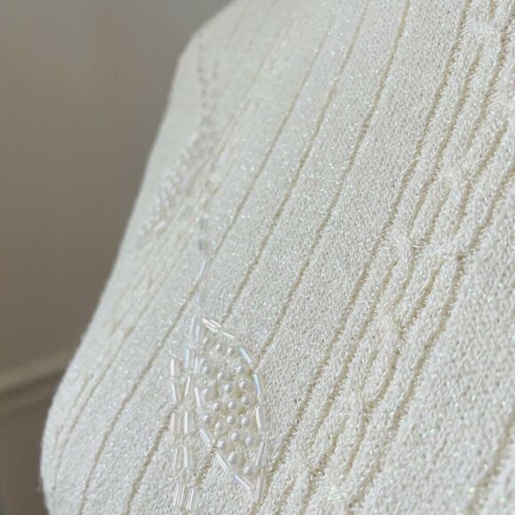 Vintage Alfred Dunner Petite Ivory Mock Neck Knit Top Beaded Leaves Subtle Green - Picture 5 of 8